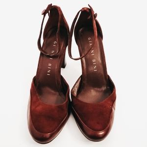 Gianni Bini Heels Size 7.5M Maroon